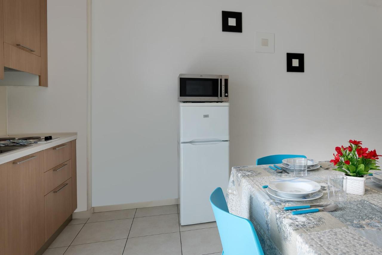 Residence Acqua Suite Marina Rimini Exterior foto