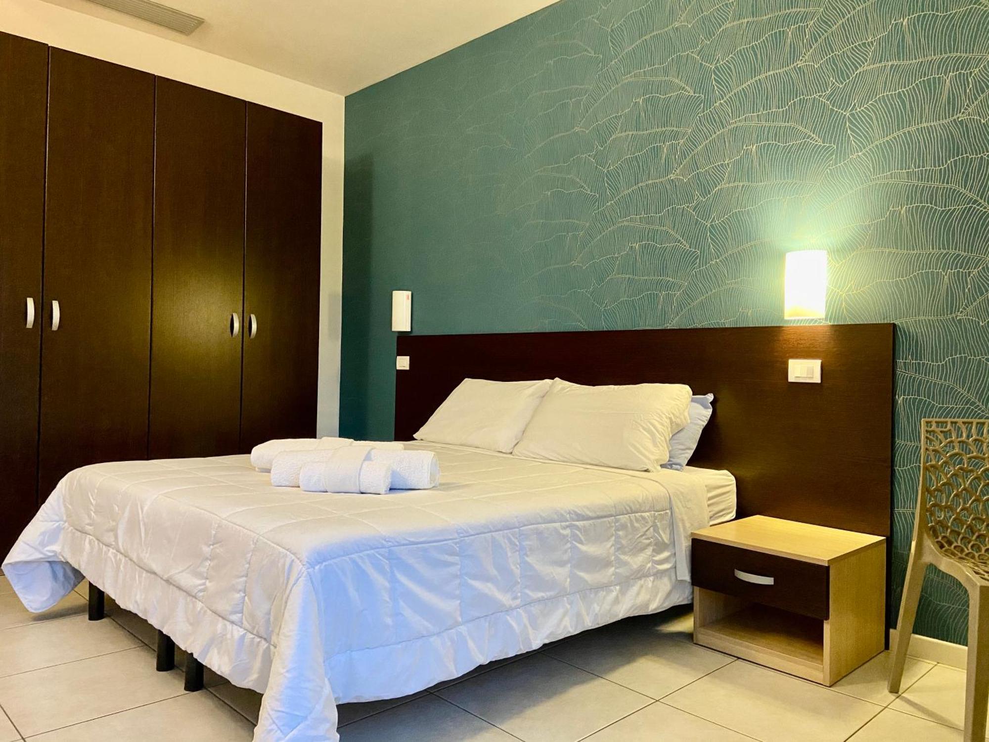 Residence Acqua Suite Marina Rimini Quarto foto