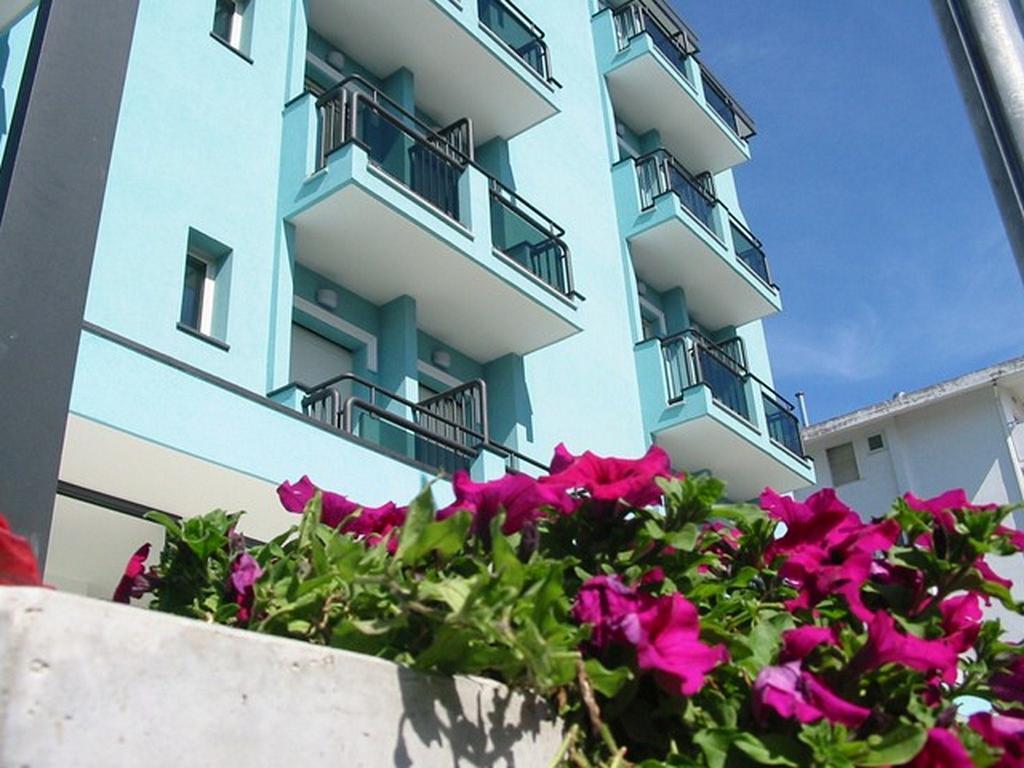 Residence Acqua Suite Marina Rimini Exterior foto